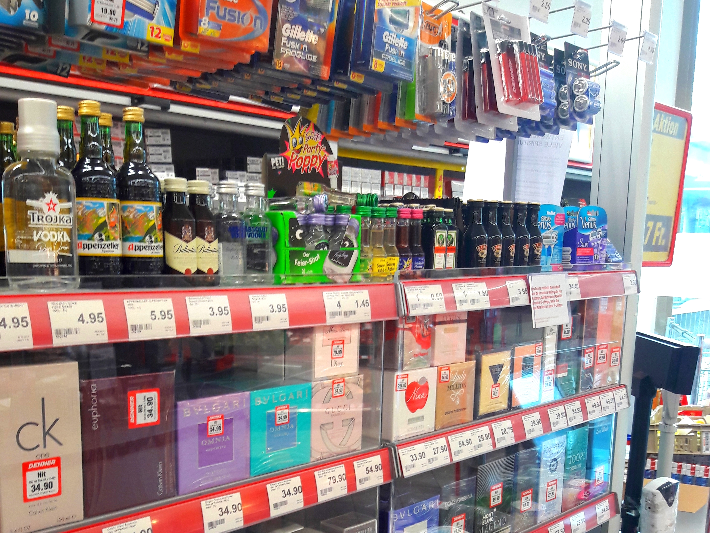 2018-09-xx Party-Shots neben der Kasse